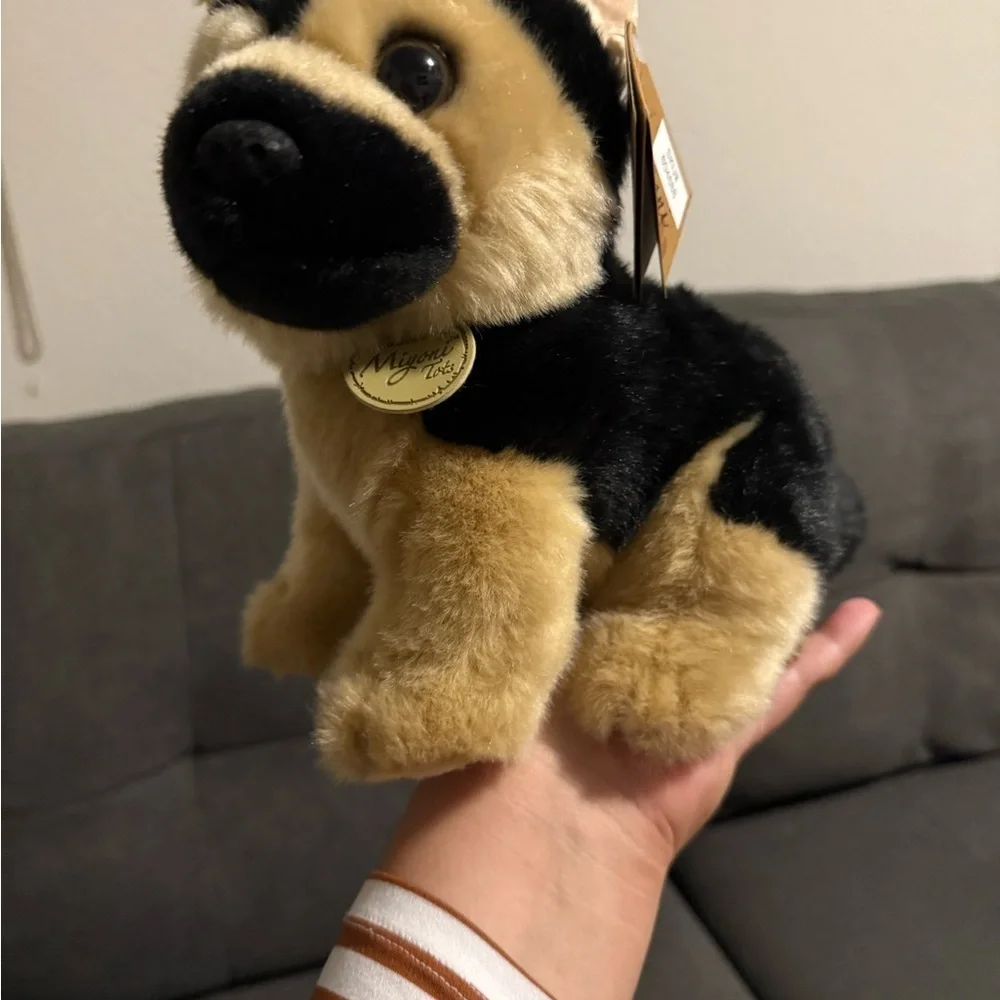 Miyoni by Aurora German Shepherd Dog plush Toy - Picture 7 of 11